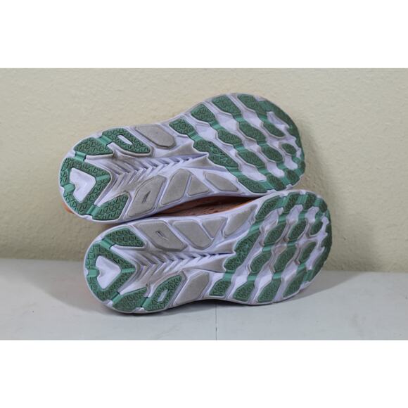 Hoka One One Clifton 8 Cantaloupe Orange White Running Shoes Women's Size 5.5B - Picture 4 of 5